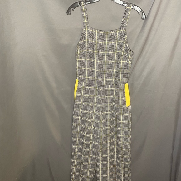 3/$30 Plaid jumpsuit - Picture 2 of 4